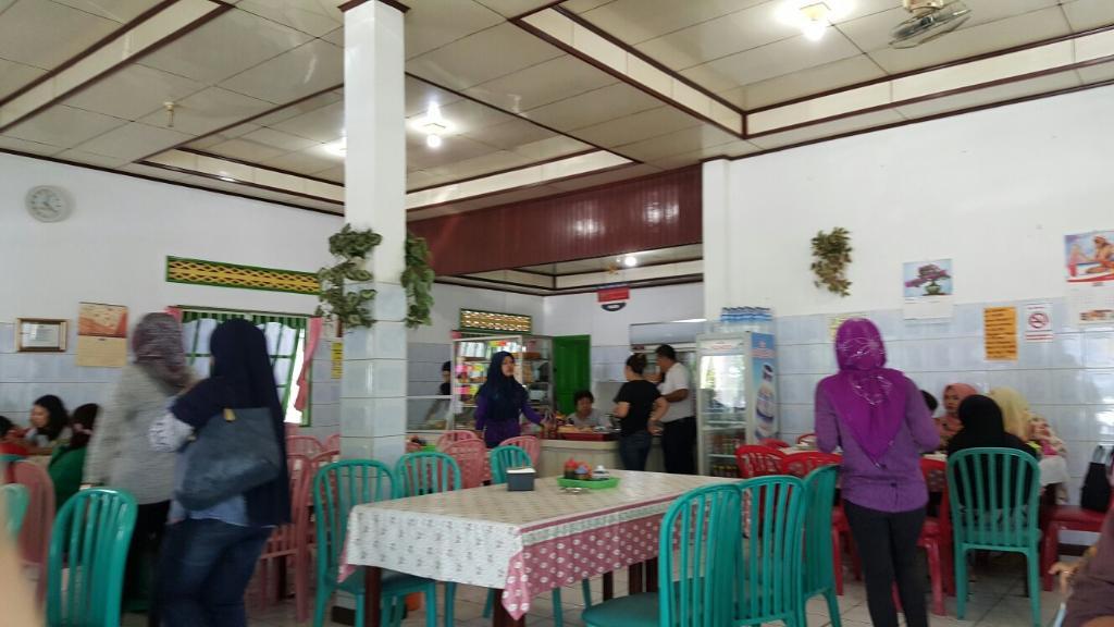 Cendrawasih Restaurant